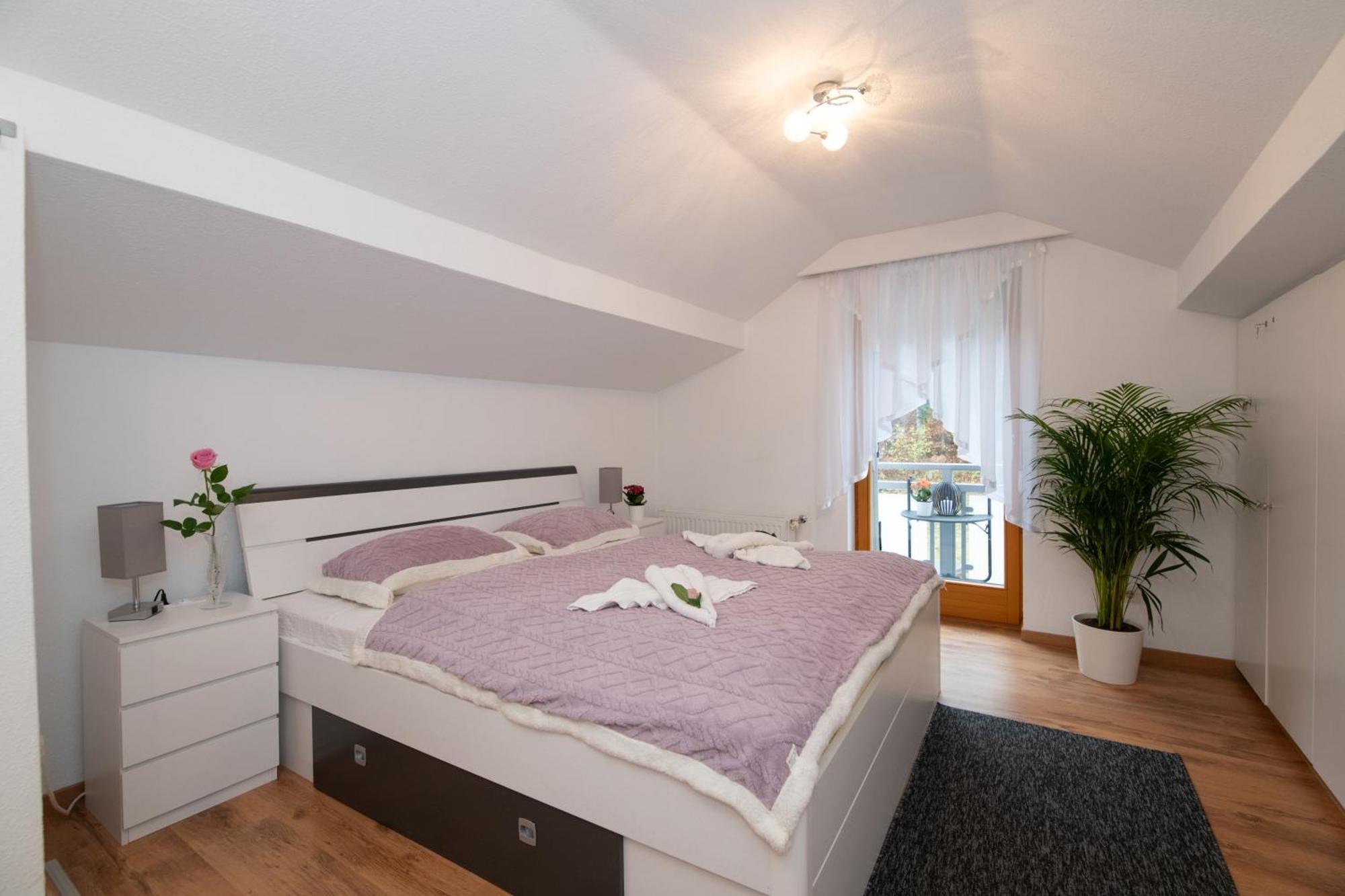 Ferienwohnung Waldblick, Faaker See Oberaichwald  Exterior foto